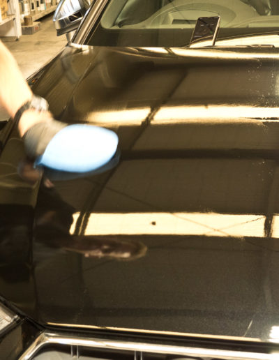 Comparison on the vehicle bonnet during coating application